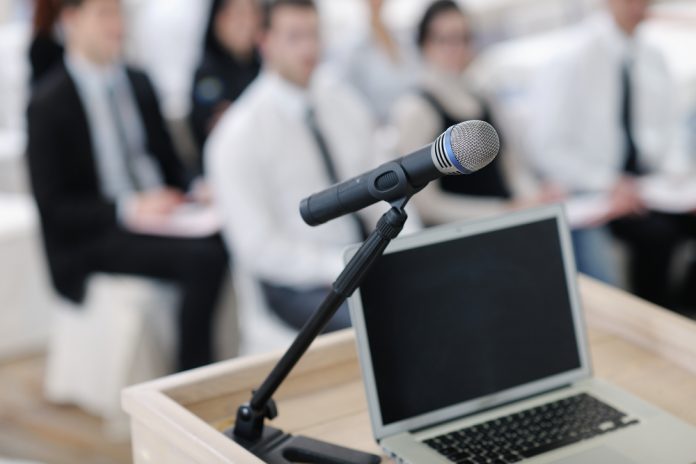 how to present your vision mic and computer stand